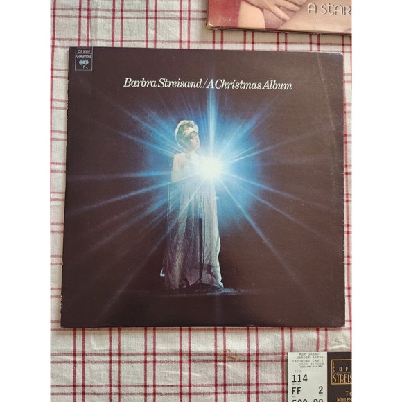 Lot (3) Barbara Streisand Vinyl LP's W/ 2000 MGM Grand Millennium Concert Ticket - Picture 3 of 12